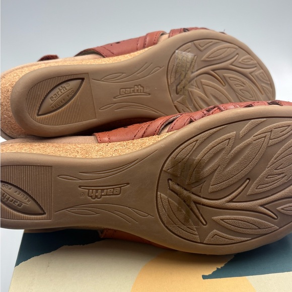 Earth Pisa Galli Terracotta Leather Wedge Sandals Slingback Women's 7W Wide - Picture 11 of 12